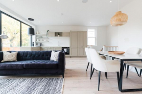 Modern & Bright Luxury London Apartment in Honor Oak